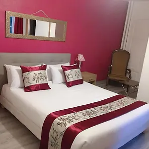 hostellerie-des-voyageurs.hotels-rhonealpes.com/